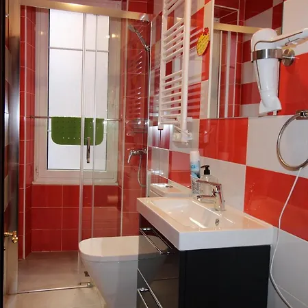 Goodhouse Guest house Gijon