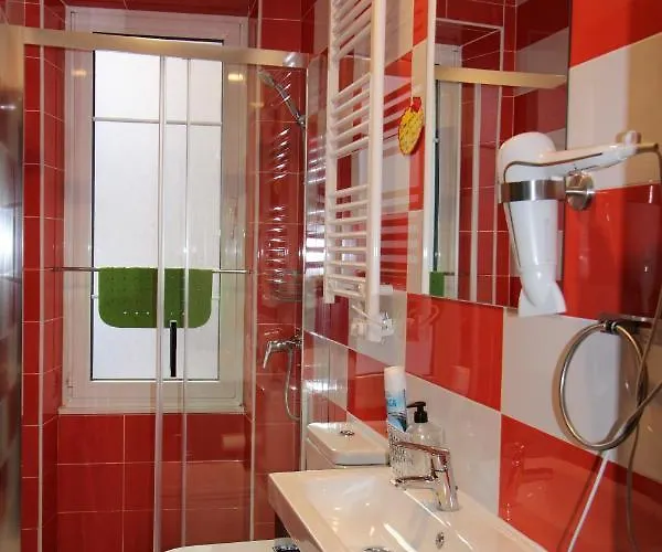 Penzion Goodhouse Gijón